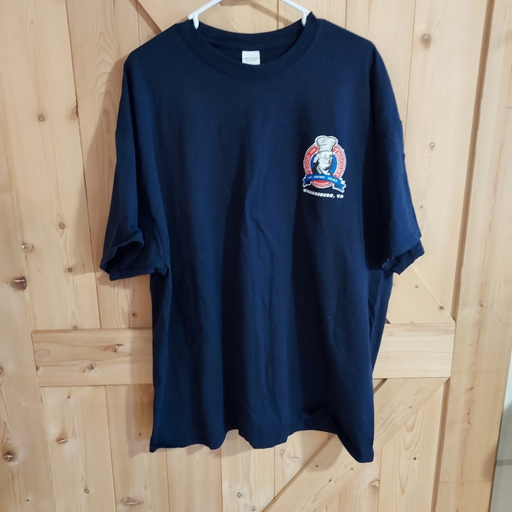 Gildan Ultra Cotton, Navy Blue, Crew Neck, Short Sleeve, Food for Thought Shirt.